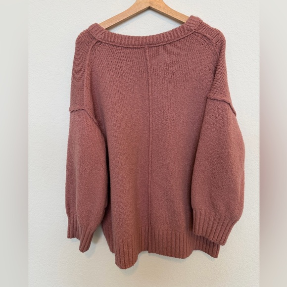 Free People oversized sweater, pink size medium/large - Picture 2 of 4